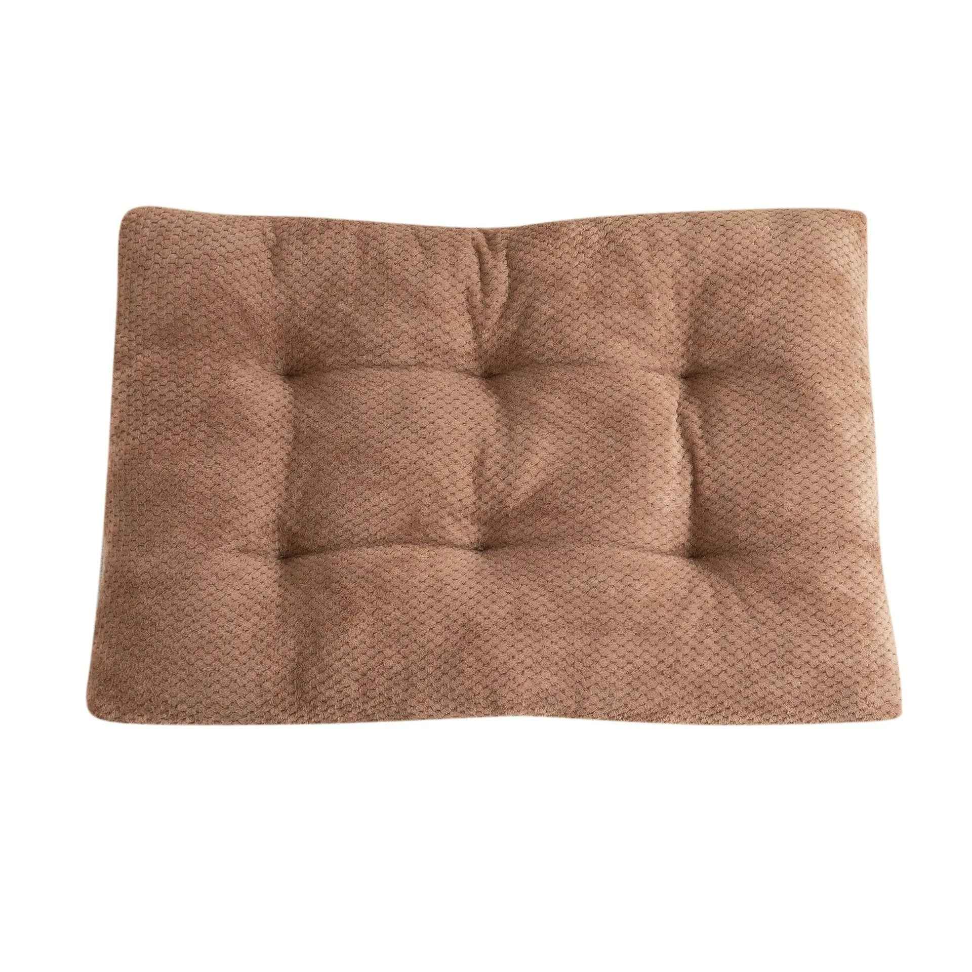 CozyNest Winter Pet Mat - BLENND
